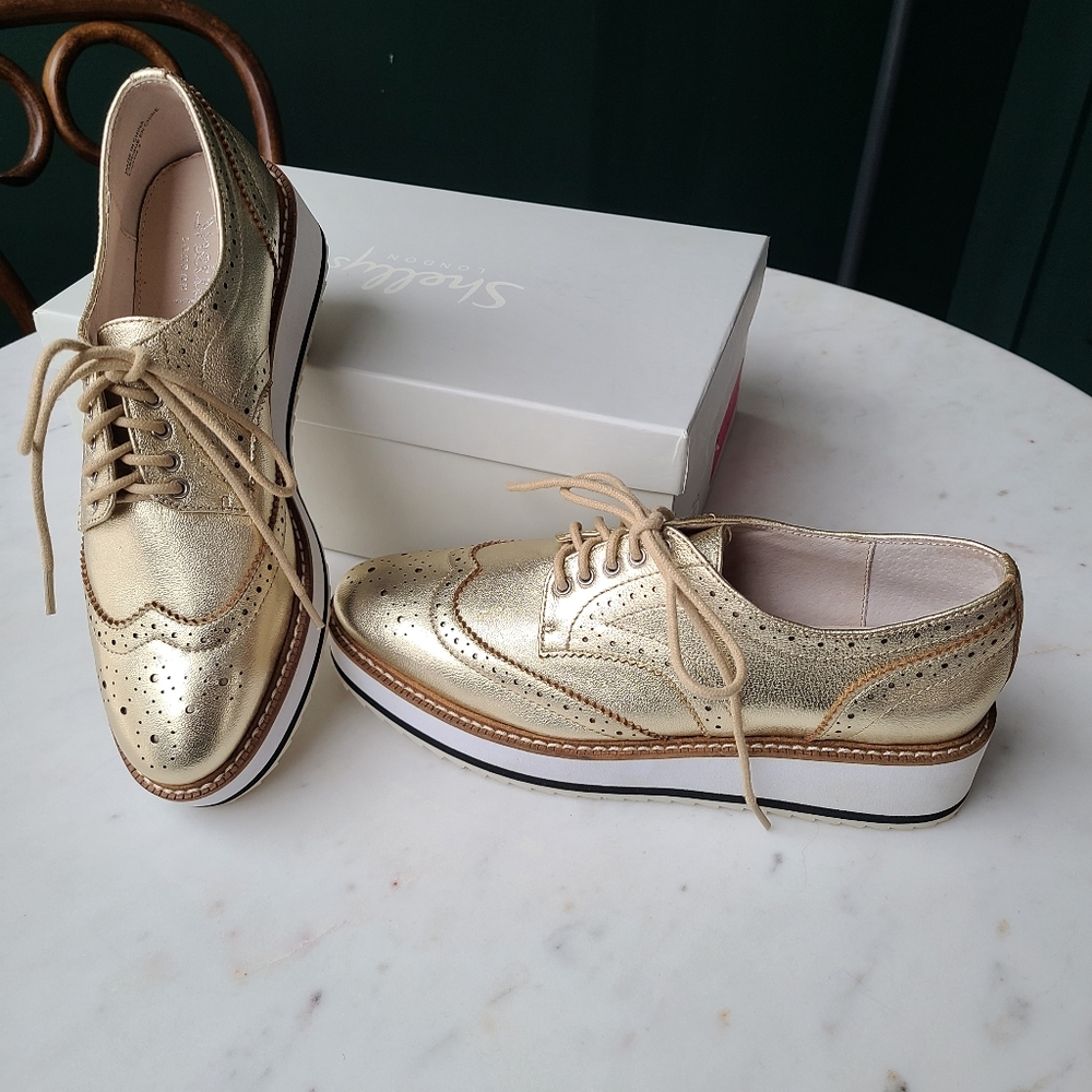 Free People Shellys London Gold Platform Shoe